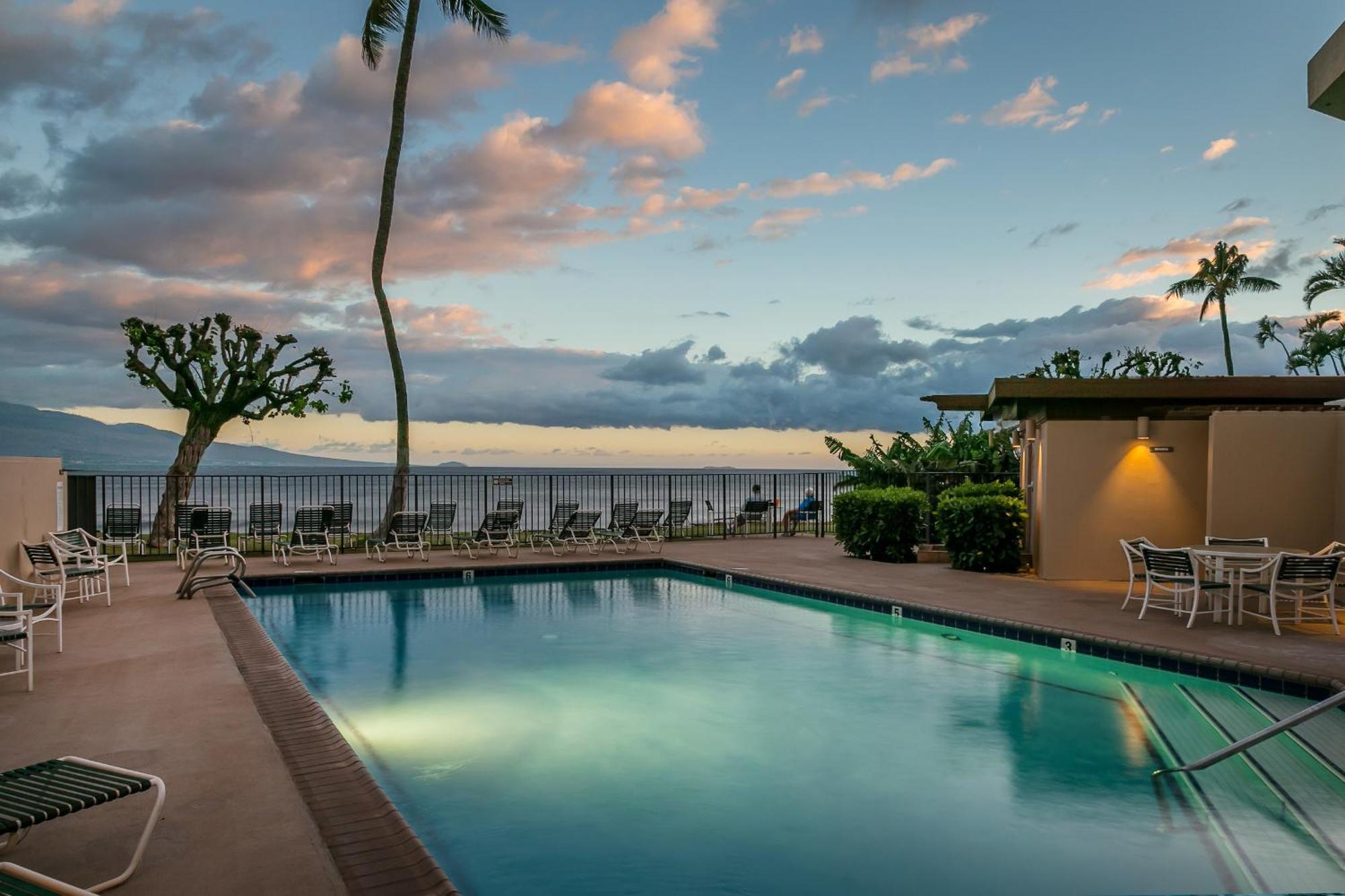 106 Milowai Wailuku Экстерьер фото